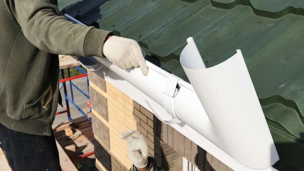 Gutter-Systems-Installation-In-Melbourne.jpg