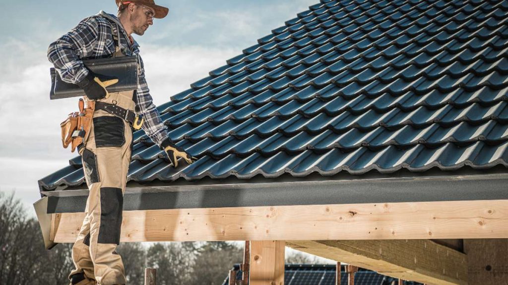 Tiled roof repair in kew